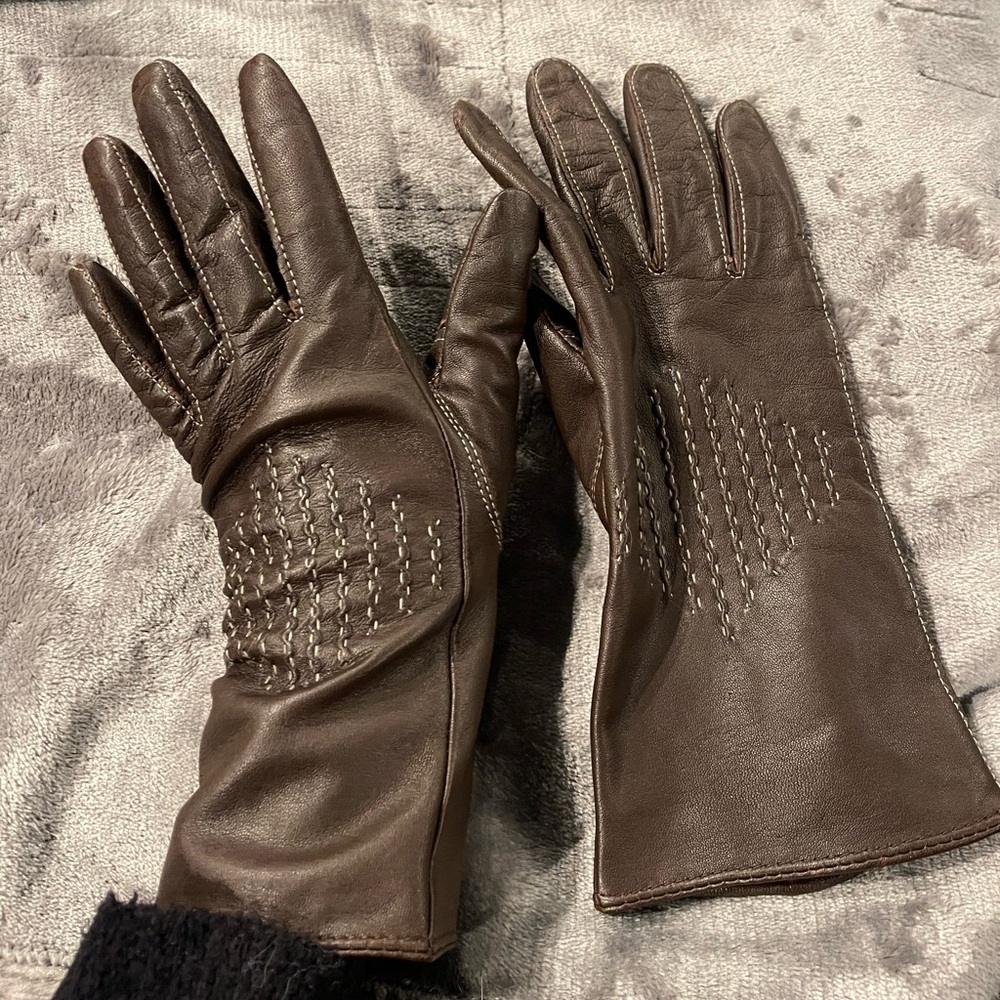 Italy genuine leather gloves brown with white stitching